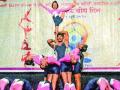 योगासनांमध्ये रमले शहरवासीय - Marathi News | In the Yogasam, the villagers of Ramle | Latest pimpri-chinchwad News at Lokmat.com