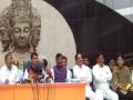 शेतक-यांचे दीड लाखापर्यंतचे कर्ज सरसकट माफ, 89 लाख शेतक-यांना फायदा - Marathi News | Grant of debt to farmers up to 1.5 lakh, welfare of 89 lakh farmers | Latest maharashtra News at Lokmat.com
