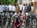 जंगीपुराच्या चोरटय़ाकडून 13 दुचाकी हस्तगत - Marathi News | Grab 13 bikes from Jangipur's thieves | Latest jalgaon News at Lokmat.com