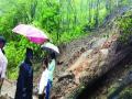नेरळ-माथेरान घाटात कोसळली दरड - Marathi News | Neral-Matheran Ghat collapsed in the valley | Latest maharashtra News at Lokmat.com