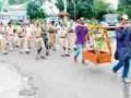 पोलीस विभागाच्या पालखीने वृक्षलागवडीचा गजर - Marathi News | The zoo of the Police Department's Palkhi tree | Latest chandrapur News at Lokmat.com