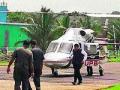 सुरक्षेच्या कारणाने व्हीआयपींची खासगी हेलिकॉप्टर सेवा स्थगित - Marathi News | VIP security hijackers suspended for VIP security | Latest maharashtra News at Lokmat.com