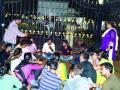 छात्रभारतीचा कुलगुरूंच्या घरावर हल्लाबोल - Marathi News | Violence against the Vishal Bharati's Vice-Chancellor | Latest maharashtra News at Lokmat.com