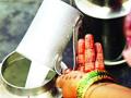 दुधाच्या मलईवर खासगी दूध संस्थांचा ताव - Marathi News | Private Milk Sanitation Institute on Milk Cream | Latest maharashtra News at Lokmat.com