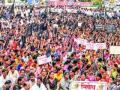 काळे झेंडे अन् काळ्या फिती - Marathi News | Black flags and black ribbons | Latest maharashtra News at Lokmat.com