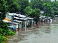 नदीकाठच्या रहिवाशांना धोका - Marathi News | Risk to the residents of the river | Latest pune News at Lokmat.com