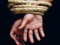 अल्पवयीन बलात्कारित मुलीचे पुन्हा अपहरण - Marathi News | A minor abducted girl abducted | Latest maharashtra News at Lokmat.com