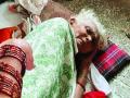 मुलांनी टाकून दिलेल्या वृद्ध आईला हवाय आधार! - Marathi News | Older mother abandoned by children! in beed | Latest beed News at Lokmat.com