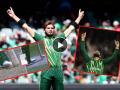 T20 World Cup, PAK vs BAN : नजमूल शांतोची क्रांती! बांगलादेशने झोडपले, पण पाकिस्तानच्या मदतीला अम्पायर्स धावून आले; Video  - Marathi News | T20 World Cup, PAK vs BAN : Pakistan needs 128 runs to qualify for the Semi-final, Shakib al hasan given controversialy out, Video | Latest cricket News at Lokmat.com