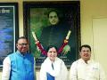 पालकमंत्री बावनकुळे यांनी केले डॉ. आंबेडकरांना अभिवादन - Marathi News | Guardian Minister Bavankule did salute to Ambedkar | Latest nagpur News at Lokmat.com
