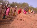‘नदी गावच्या उशाला पण कोरड ग्रामस्थांच्या घशाला’ - Marathi News | 'Due to the rocks of the river but the dry land masses' | Latest nandurbar News at Lokmat.com