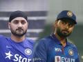 IND vs PAK: "म्हणूनच दिनेश कार्तिकला संघात घेतलं अन् पंतला बाहेर ठेवलं"; हरभजन सिंगचे रोखठोक विधान - Marathi News | Ind vs Pak Harbhajan Singh slams Rishabh Pant after Rohit Sharma choosing Dinesh Karthik in Playing XI | Latest cricket Photos at Lokmat.com