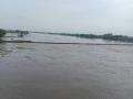 पुणे : पारगाव बंधारा पाण्याखाली, संगम बेट परिसराचा संपर्क तुटला - Marathi News | Under the Pargaon Dam the Sangam Island area was cut off heavy rain in pune | Latest pune News at Lokmat.com