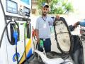 Petrol-Diesel Price:आज 35-37 पैशांनी वाढले पेट्रोल-डिझेलचे भाव, जाणून घ्या आजचा दर - Marathi News | Petrol and Diesel Price Today on 20th October, 2021 , Petrol-diesel prices increased by 35-37 paise again today, find out today's rates | Latest national News at Lokmat.com