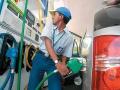 Petrol Pump: पेट्रोल पंपावर असा लावतात तुम्हाला चुना, फसवणूक टाळायची असेल तर जाणून घ्या ही ट्रिक - Marathi News | Petrol Pump: how to be Froud on Petrol Pump, If you want to avoid scams, know this trick | Latest national Photos at Lokmat.com