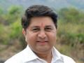 जिल्हा बँकेतून वैभव पिचड यांची माघारअहमदनगर, अकोलेतील राजकारण फिरले, विखेंच्या विळद घाटात बैठका - Marathi News | Vaibhav Pichad's withdrawal from the District Bank turned politics in Ahmednagar, Akole | Latest ahilyanagar News at Lokmat.com