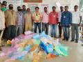 गडहिंग्लजमध्ये ३०० किलो प्लॅस्टिक जप्त, पालिकेची मोहिम - Marathi News | 300 kg plastic seized in Gadhinglaj | Latest kolhapur News at Lokmat.com