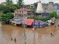 Maharashtra Flood: आतापर्यंत 5 लाख 60 हजार पूरग्रस्तांना सुरक्षितस्थळी हलविलं  - Marathi News | Maharashtra Flood: So far 5 lakh 60 thousand flood victims from Sangli, Satara, Kolhapur have been shifted to safer places | Latest maharashtra News at Lokmat.com