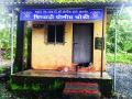 बिरवाडीतील बंद पोलीस चौकी बनली मद्यपींचा अड्डा - Marathi News | The liquor barricade built in Bandwadi police station | Latest raigad News at Lokmat.com