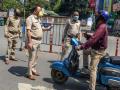 coronavirus : नागरिकांशी साैजन्याने वागण्याच्या पाेलिसांना सूचना - Marathi News | coronavirus: Instructions to police to treat citizens neatly rsg | Latest pune News at Lokmat.com