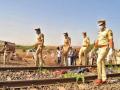 औरंगाबाद घटनेनंतर रेल्वे सतर्क ; रेल्वेमार्गांवर वाढविली गस्त - Marathi News | Railway on alert after Aurangabad incident; Increased patrolling on railway tracks rsg | Latest pune News at Lokmat.com