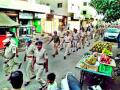 कोल्हापुरात पोलिसांनी केला जल्लोष, २२ तास दिला खडा पहारा - Marathi News | Police in Kolhapur celebration, gave 22 hours to stand guard | Latest kolhapur Videos at Lokmat.com