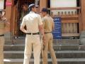 ड्यूटीवर असताना पोलिसांवर हात उगारणाऱ्यांना आता पाच नव्हे, दोन वर्षेच शिक्षा; काय आहेत बदल? - Marathi News | Those who raised hands on the police while on duty are now punished for two years instead of five | Latest pune News at Lokmat.com