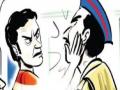 गाडी बाजूला घेण्यास सांगितल्याने भररस्त्यात पकडली 'पीएसआय'ची कॉलर - Marathi News | police asked pull over to driver grabbed psi collar | Latest pimpri-chinchwad News at Lokmat.com