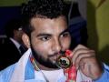 राष्ट्रकुलमध्ये प्रदीप सिंगला सुवर्णपदक - Marathi News | Pradeep Singh's gold medal in Commonwealth Games | Latest other-sports News at Lokmat.com