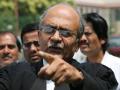 दोन वादग्रस्त ट्विटबद्दल वकील प्रशांत भूषण ‘कन्टेम्प्ट’चे दोषी - Marathi News | SC Holds Prashant Bhushan Guilty of Contempt for Tweets Against CJI, Judiciary | Latest national News at Lokmat.com