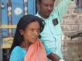 काय पुरावा, आजारी आहेस? हाताला सलाईन लावलेल्या बायकोला घेऊन नवरा पोहचला ऑफिसात, नोकरीसाठी जीव धोक्यात.. - Marathi News | Anganwadi worker reaches office with saline drip Bihar Sick woman forced to report to duty with IV drip Katihar Viral video of woman with saline bottle at workplace Bihar | Latest sakhi News at Lokmat.com