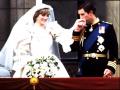 प्रिन्स चार्ल्स आणि डायना स्पेन्सर यांच्या शाही विवाहातील गडबड - Marathi News | Prince Charles and Diana Spencer's royal wedding fiasco | Latest international News at Lokmat.com