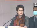 Priyanka Gandhi Corona Positive: सोनिया गांधींनंतर प्रियांका गांधींना कोरोनाची लागण; नवसंकल्प शिबिरात झाल्या होत्या सहभागी - Marathi News | after party president sonia gandhi congress priyanka gandhi tested corona positive | Latest national News at Lokmat.com
