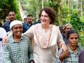Priyanka Gandhi : "मी मागे हटणार नाही, तुमच्यासाठी लढेन"; प्रियंका गांधींनी स्वतःला म्हटलं 'योद्धा', भाजपावर टीकास्त्र - Marathi News | Congress Priyanka Gandhi called herself warrior i will not disappoint you told people of wayanad | Latest national News at Lokmat.com