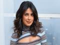 लग्नाआधी 'हे' महत्त्वाचे काम पूर्ण करणार प्रियांका चोप्रा - Marathi News | Before the wedding, Priyanka Chopra will complete the important work | Latest filmy News at Lokmat.com
