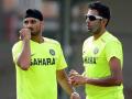 हरभजन अश्विनला म्हणाला, मी तुझा हेवा करीत नाही - Marathi News | Harbhajan said to Ashwin, I do not envy you | Latest cricket News at Lokmat.com
