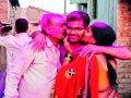 भंगार गोळा करणाऱ्याचा मुलगा झाला पीएसआय- कष्टकरी कुटुंबाला लाभली गुणवत्तेची श्रीमंती - Marathi News | PSI-TROPHY FAMILY Riches | Latest kolhapur News at Lokmat.com
