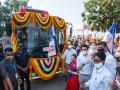 उद्धव ठाकरेंच्या हस्ते २६ इलेक्ट्रिक बसेसचे लोकार्पण - Marathi News | CM Uddhav Thackeray inaugurates 26 electric buses | Latest mumbai News at Lokmat.com