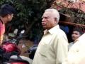 पुजाऱ्याचे महिलेसोबत गैरवर्तन; महिलांकडून पुजाऱ्याला बेदम मारहाण - Marathi News | group of women beats Priest who misbehaves with women | Latest thane News at Lokmat.com