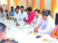 प्रकल्पाचे काम अडविणाºयांवर गुन्हे - गिरीश बापट - Marathi News | Criminal offense for work of project - Girish Bapat | Latest pimpri-chinchwad News at Lokmat.com