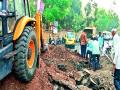 महापालिका अधिकाऱ्यांकडूनच नियमांची पायमल्ली करून खोदकाम, नागरिक, विद्यार्थ्यांची गैरसोय - Marathi News | Due to rules and regulations, dignitaries, citizens, students disadvantage by the municipal authorities | Latest pimpri-chinchwad News at Lokmat.com