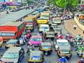 पुणे महापालिका म्हणतेय, पुण्यात कुठेय वाहतूक कोंडी? - Marathi News | Municipal corporation says where traffic jam in Pune? | Latest pune News at Lokmat.com