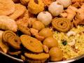 दिवाळीचा फराळ झटपट होण्यासाठी खास टिप्स! गडबड - गोंधळ न होता, पदार्थ न बिघडता करा झटकेपट पदार्थ... - Marathi News | quick diwali faral recipes how to make diwali faral quickly time saving diwali faral ideas homemade diwali faral in less time | Latest sakhi Photos at Lokmat.com