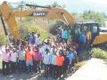 आंबोलीतील माती बंधाऱ्याचे काम ग्रामस्थांनी पाडले बंद - Marathi News | The villagers stopped the construction of the soil dam in Amboli | Latest raigad News at Lokmat.com