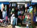 पावसाळी वस्तूंची मागणी घटल्याने व्यवसाय मंदावला - Marathi News | Demand for rainy season slowed down business | Latest raigad News at Lokmat.com