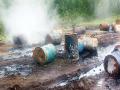 पोटणेर येथे शेतामध्ये पुरले रासायनिक द्रव्य; गुन्हा दाखल - Marathi News | Chemicals buried in the fields at Potnar; Filed | Latest raigad News at Lokmat.com