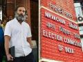 पुन्हा निवडणूक आयोगाच्याच हातात सारा 'खेळ'; वायनाडमध्ये पोटनिवडणूक लागणार? की... - Marathi News | Will there be a by-election in Wayanad? Rahul Gandhi's MP post is gone, what does the rule say to Election commission, will EC Wait for higher court | Latest national News at Lokmat.com