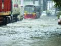 दोन दिवस मुसळधार पावसाचे, हवामान खात्याचा अंदाज - Marathi News | Two days of heavy rain, the forecast of the weather department | Latest mumbai News at Lokmat.com