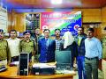 नागपुरात ई-तिकिटांचा काळाबाजार करणाऱ्या दलालास अटक - Marathi News | E-Ticket blackmailer arrested in Nagpur | Latest nagpur News at Lokmat.com
