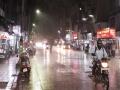 Pune Rain: ऐन उन्हाळ्यातच बरसला; पुणे शहरात सोसाट्याचा वारा अन् विजांच्या कडकडाटासह पाऊस - Marathi News | It rained only in summer Gusty wind and rain with lightning in Pune city | Latest pune News at Lokmat.com